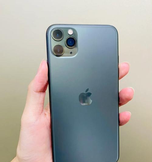 iphone11promax深度测评？性能与摄像功能全面解析！